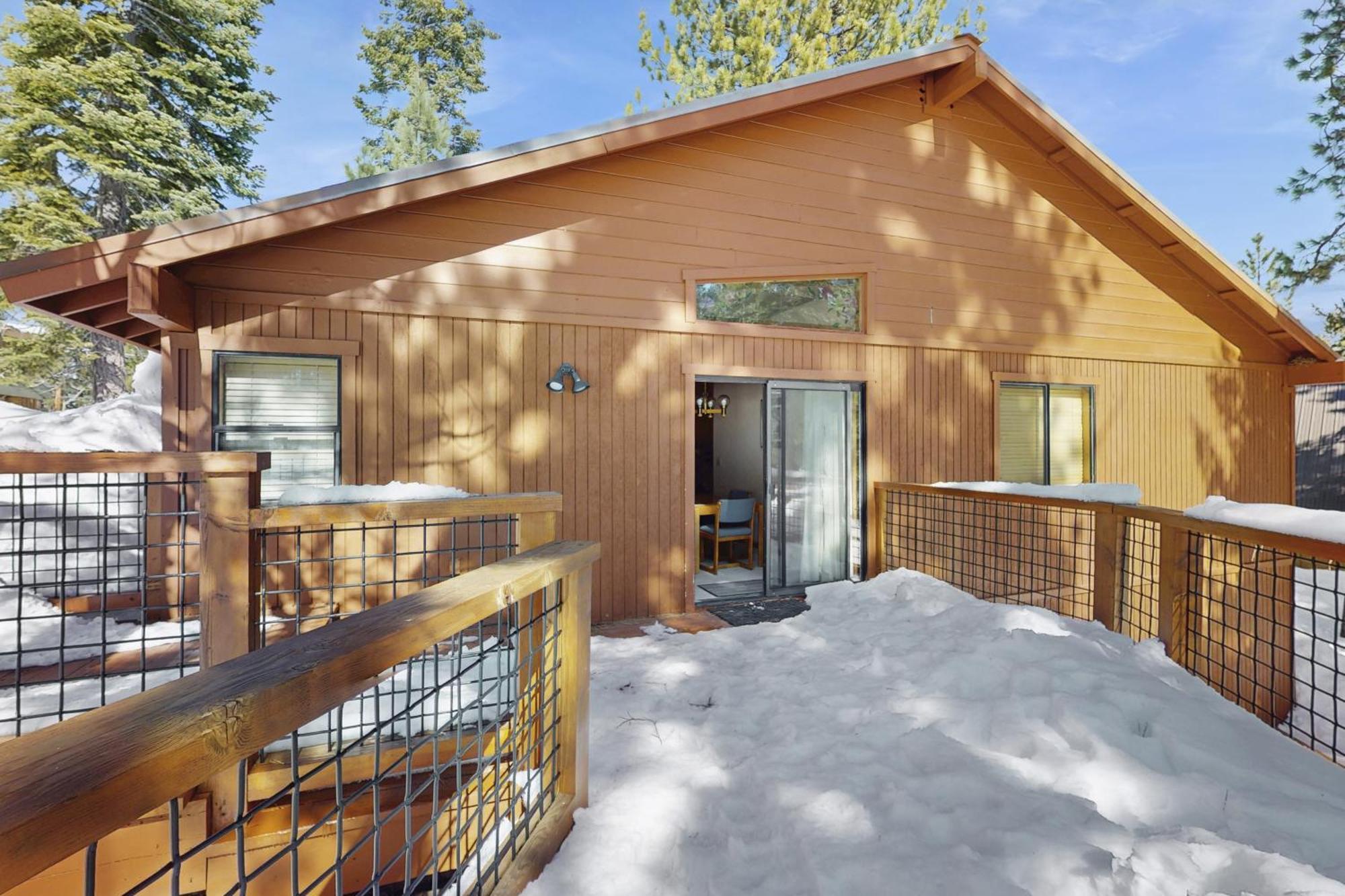 Tuna Bush Truckee Bagian luar foto