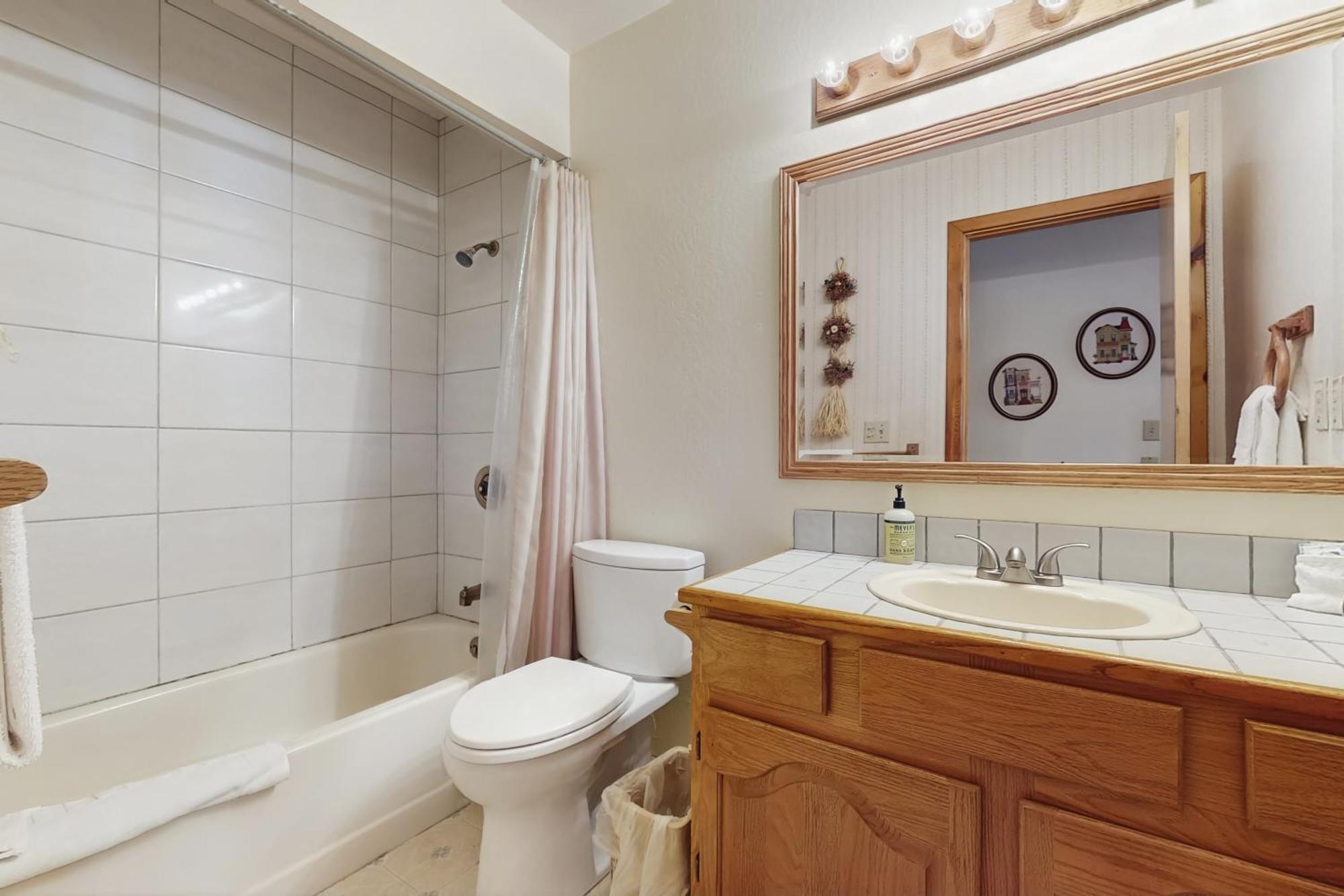 Tuna Bush Truckee Bagian luar foto