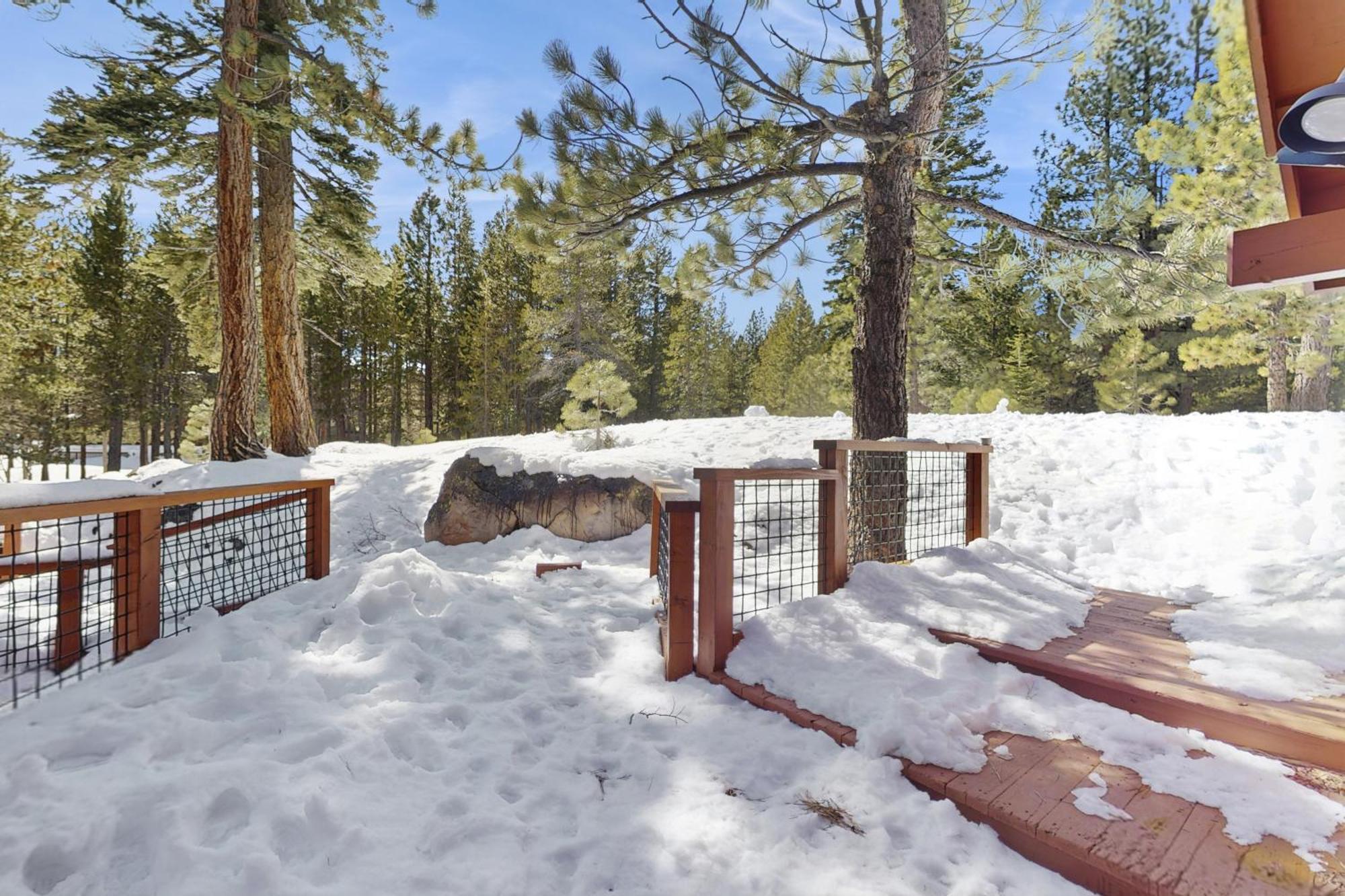 Tuna Bush Truckee Bagian luar foto